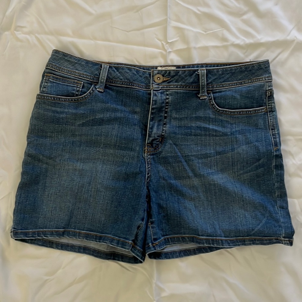 St. John’s Bay Denim Shorts 4” inseam
